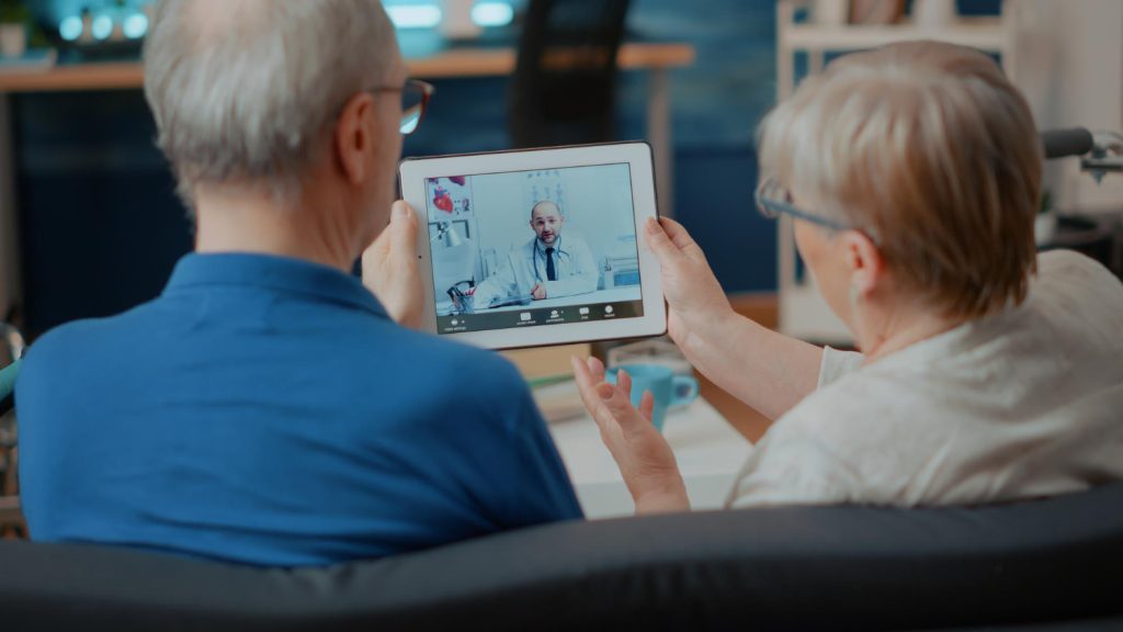 Soins à distance, télémédecine